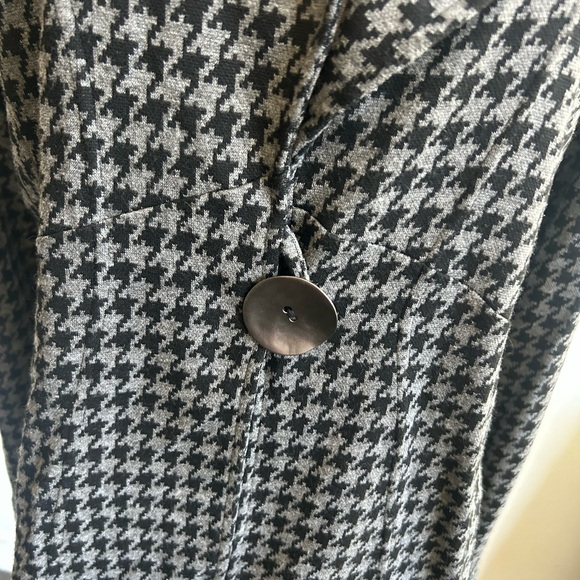 Diane Kennedy Houndstooth Women's Jacket - Picture 6 of 6